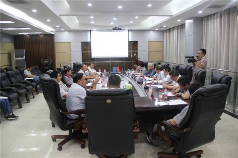 “熔铸耐火材料单位产品能耗限额标准研讨会”在郑州仲博cbin耐火材料公司成功召开